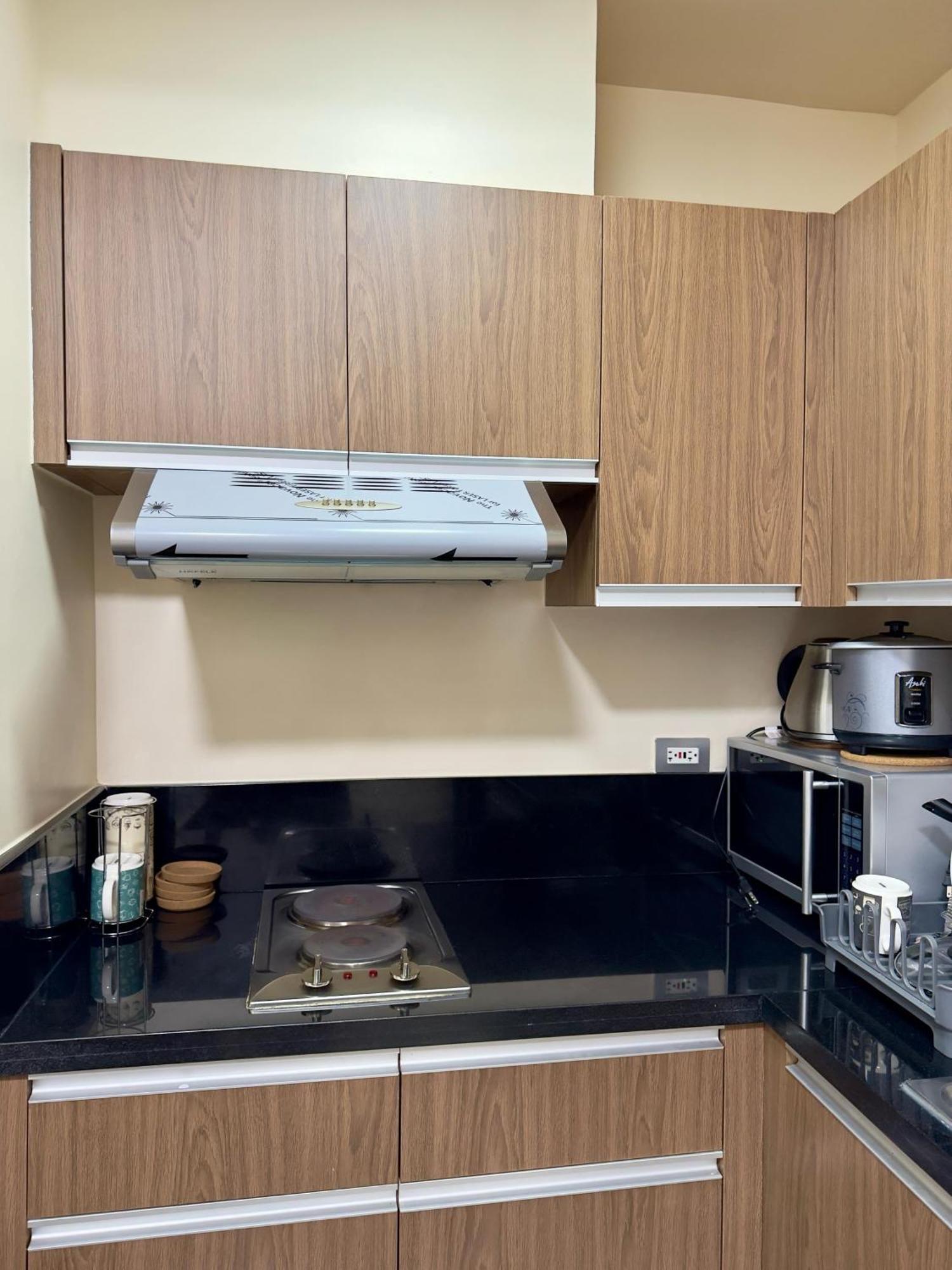 Bayfront - Near Airport, Moa, Picc, Star City, Manila Bay - Pet-Friendly With Fast Wifi, Netflix & Pool Access Pasay Ngoại thất bức ảnh